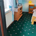 Πανσιόν Prawdzicowka Zachelmie (Jelenia Gora)