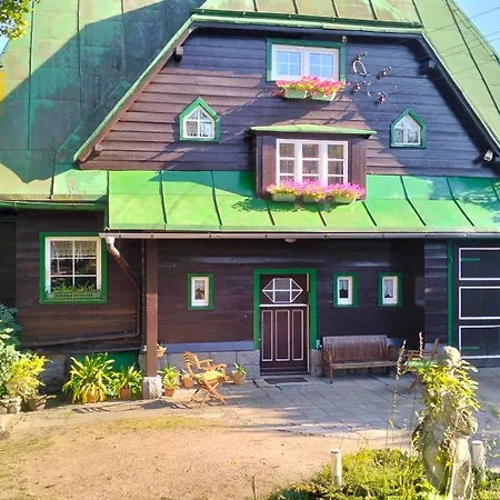 Pensión Prawdzicówka Zachelmie (Jelenia Gora)